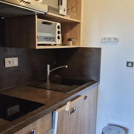 2 Pieces Aux Pieds Des Pistes, Exposition Sud/ouest, Plagne Montalbert - Fr-1-755-16 *